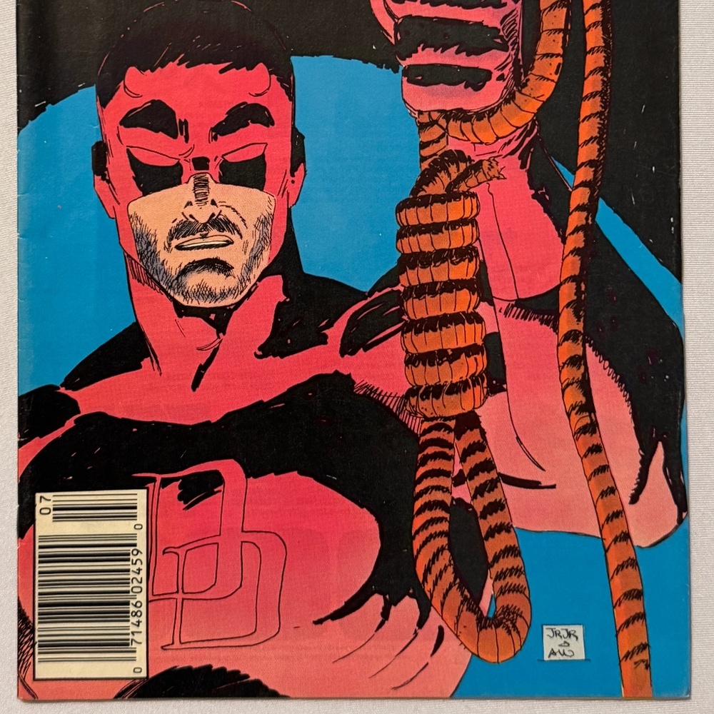 Daredevil Lot issues #232, and#268 Newsstands - Picture 6 of 8